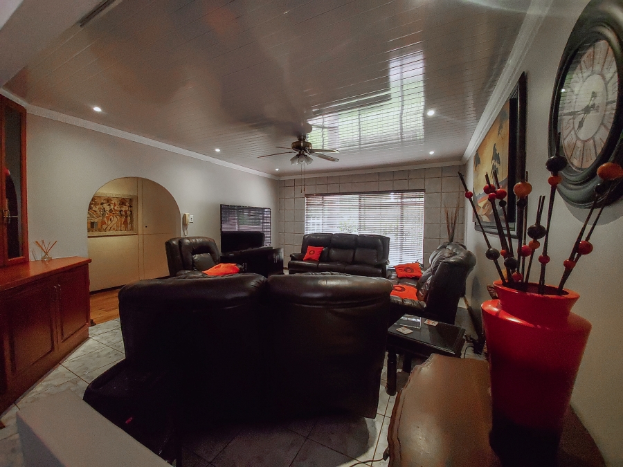 3 Bedroom Property for Sale in Vaalpark Free State